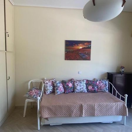 Centre Of Loutraki With Sea View Apartamento Exterior foto