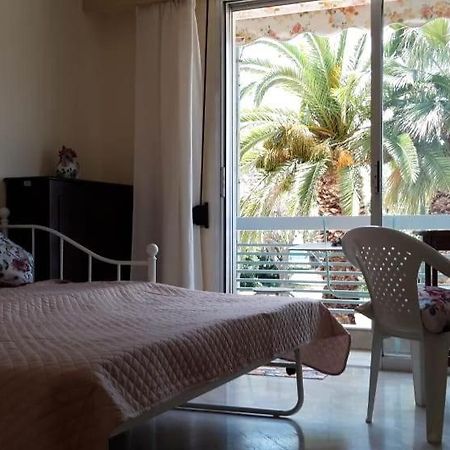 Centre Of Loutraki With Sea View Apartamento Exterior foto